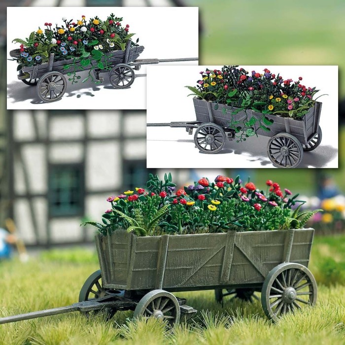Wooden cart with flowers OO Wooden cart with flowers OO