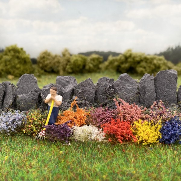 Flowering Garden Shrub Tufts  Small