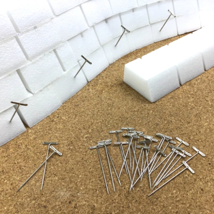 T Pins Modelling holding Pins