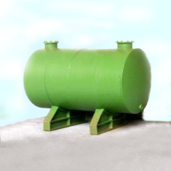 Diesel Tank with Supports OO
