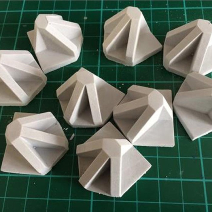 Anti Tank Obstacles by Juweela 1:35 scale Anti Tank Obstacles by Juweela 1:35 scale
