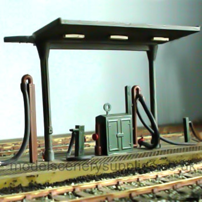 British Rail Diesel Fuelling Point OO PM136 British Rail Diesel Fuelling Point OO PM136