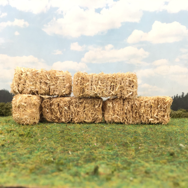 Square Straw Bales 1:43 scale
