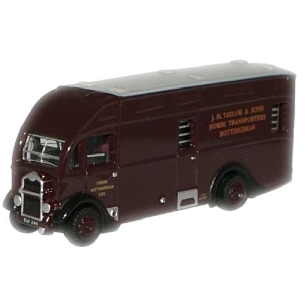 JH Taylor & Son Albion Horsebox N gauge