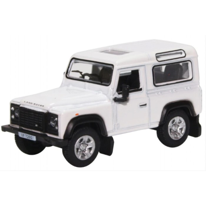 Land Rover Defender 90 Station Wagon White OO Land Rover Defender 90 Station Wagon White OO