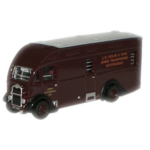 JH Taylor & Son Albion Horsebox N gauge