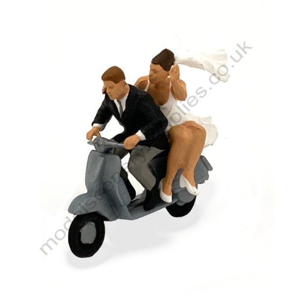 Wedding Couple on Vespa