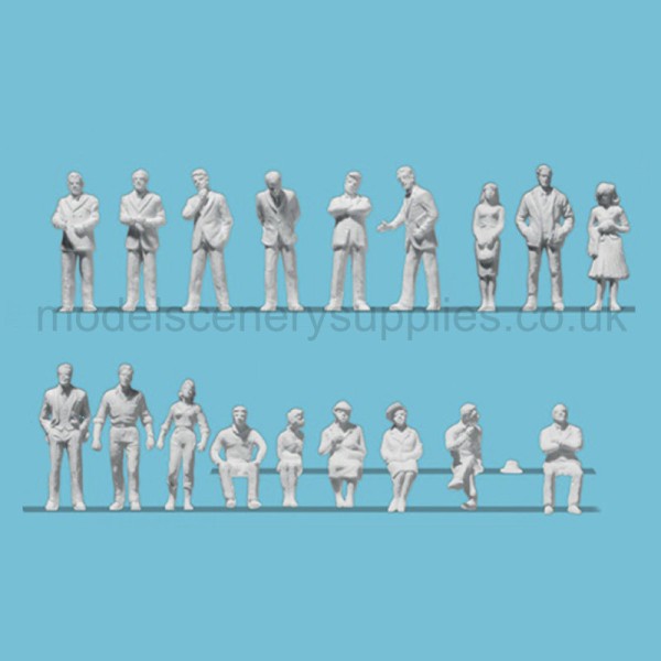 White Architectural Figures Standing Seated and Business People  Scale 1:200 Preiser 80994