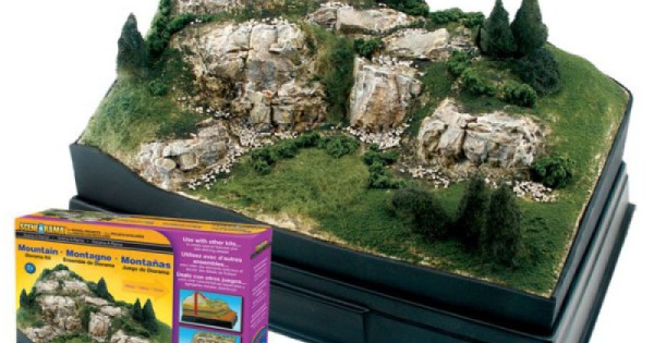 Model Making Mountain Diorama Kit from Woodland Scenics