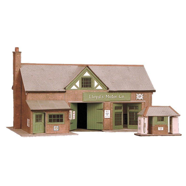 Country Garage and Petrol Station OO - Superquick B32.0