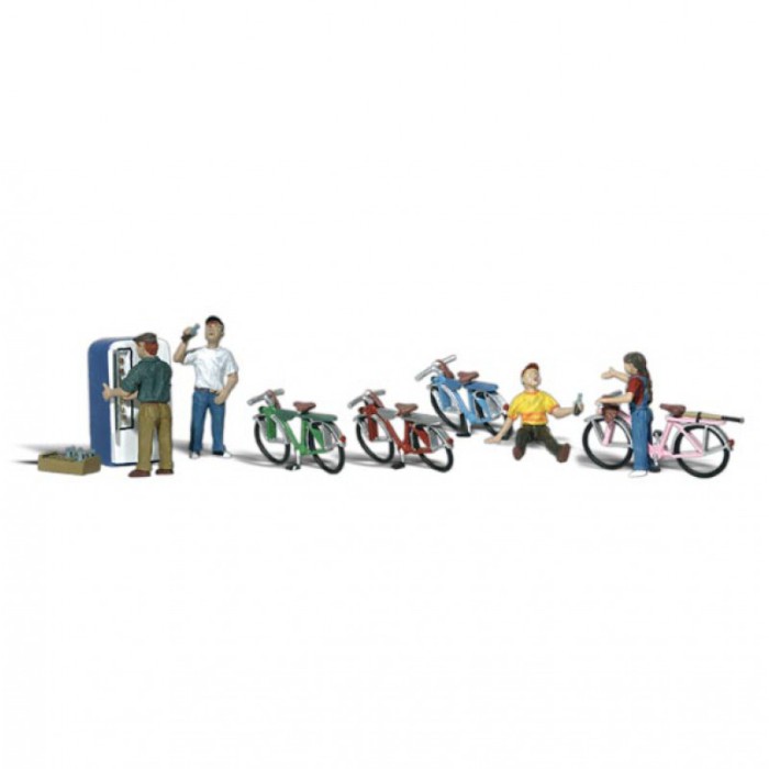 Cyclists and Bicycles OO Cyclists and Bicycles OO