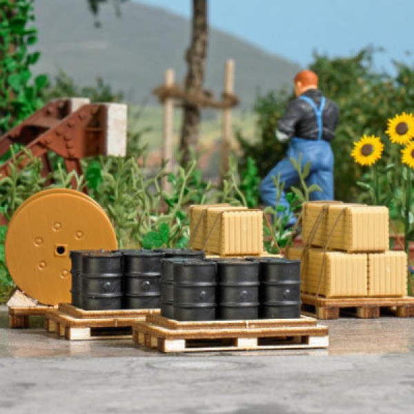 1:43 Scale or Larger Accessories