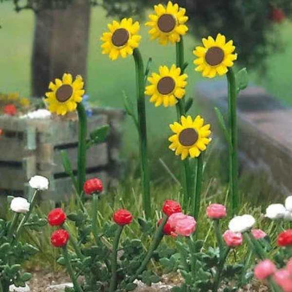 Model Garden Flower Plants