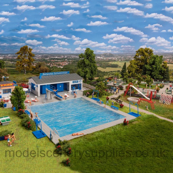 Leisure Complex OO Faller 190136