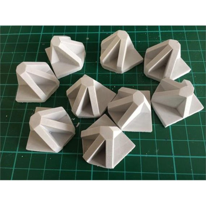 Anti Tank Obstacles  by Juweela  1:32 scale