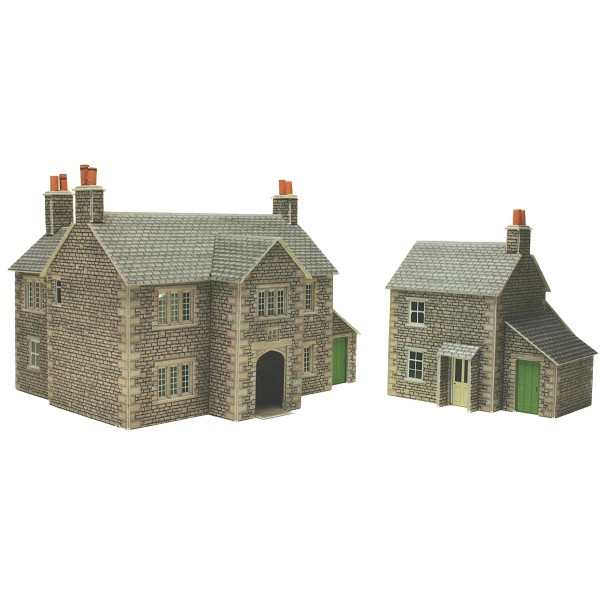 Manor Farm House OO PO250