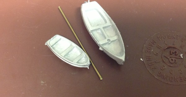 Model Dinghy and rowing