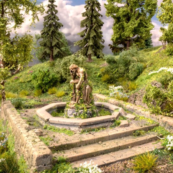 Abandoned Place Fountain Diorama Pack Plus Free Landscaping Material N gauge Noch 34760