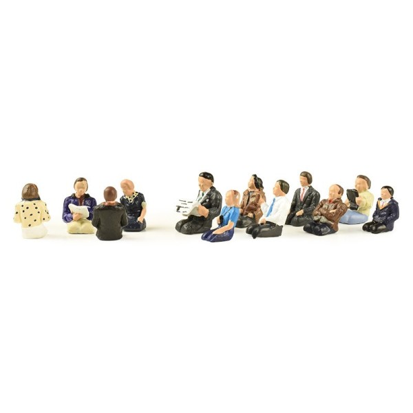 Seated Coach Passengers OO