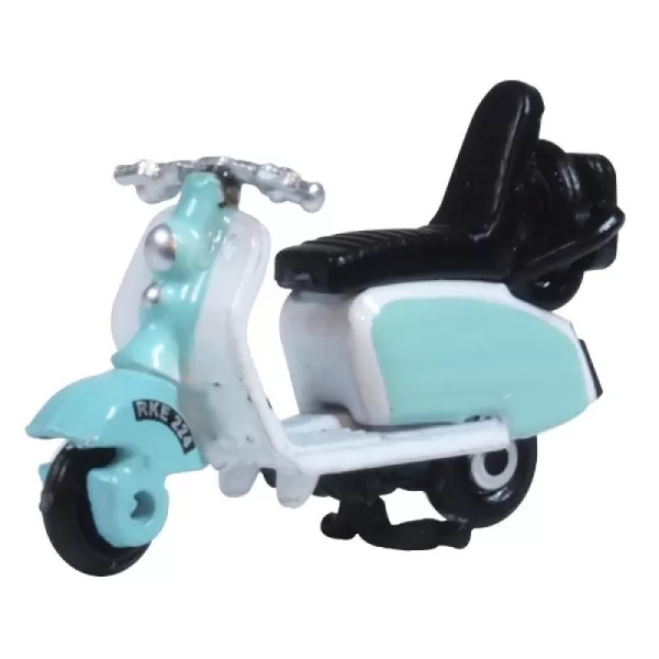 Scooter Blue and White OO