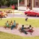 Picnic table and figures Outdoor Dining OO gauge  A1939