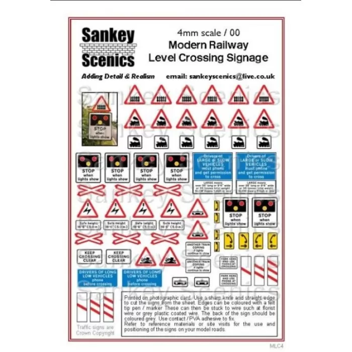 Modern Railway Level Crossing Signage OO