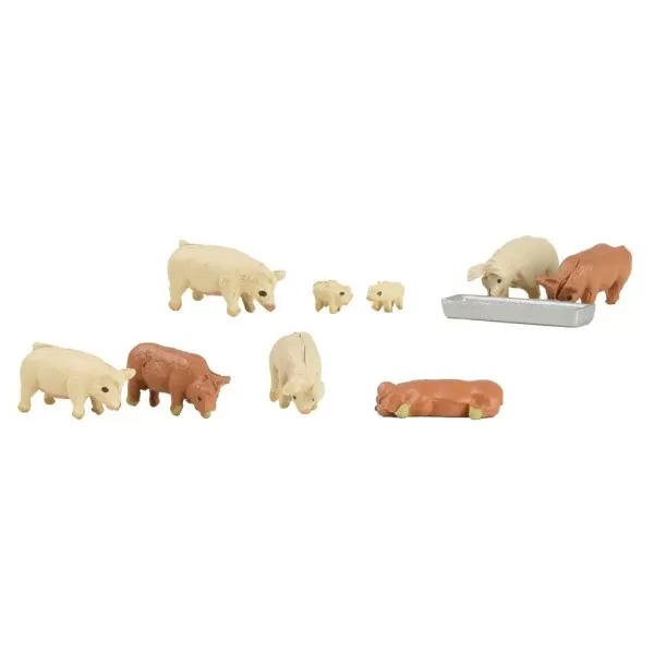 Pigs and piglets N gauge