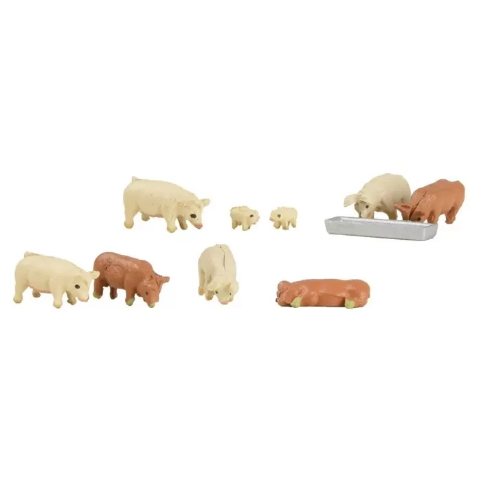 Pigs and piglets N gauge