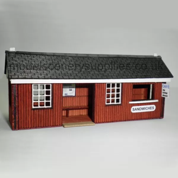 Platform waiting room with cafe OO from Ancorton  