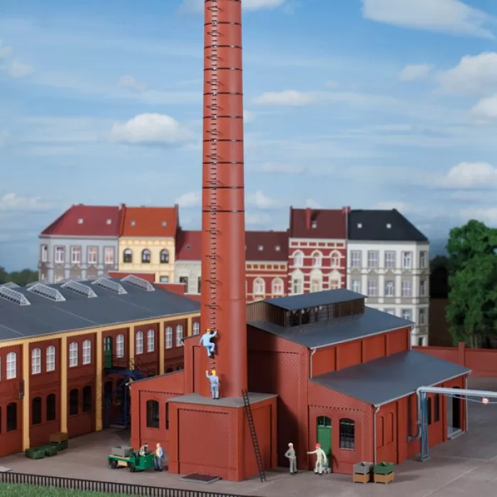 Chimney Smokestack   OO