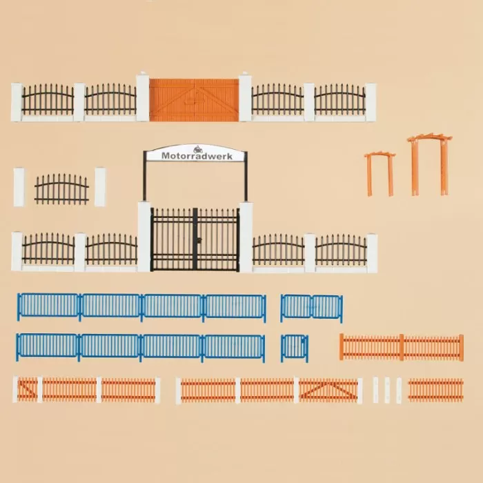 Assorted Fence and Gate pack TT OO  Auhagen 42648