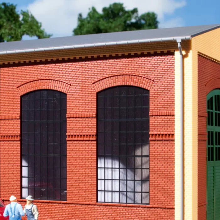 Double Storey Full Width Industrial Windows Wall with Tooth Frieze 80504