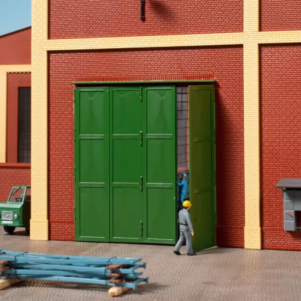 Double Storey Full Width Wall with Folding Door without Tooth Frieze 80533