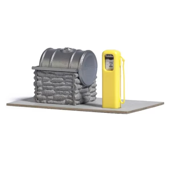 Diesel Fuelling Station OO and OO9 narrow gauge