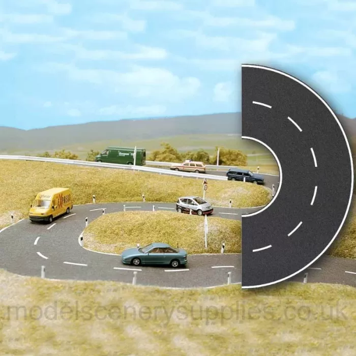 Road with white lines curve 88mm wide OO Busch 7098