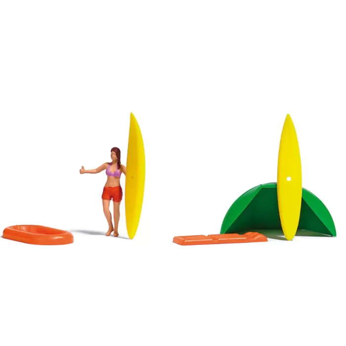 Hitchhiking or Surfing? The Thumb Up Girl OO Busch 7943