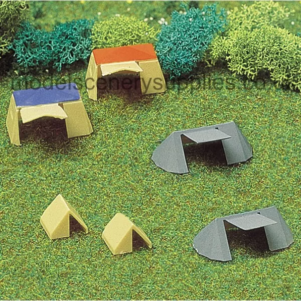 Camping set of tents N or TT gauge Busch 8120