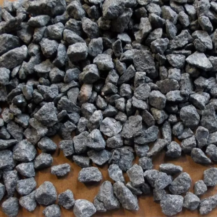 Granite Boulder Chippings ORE-04