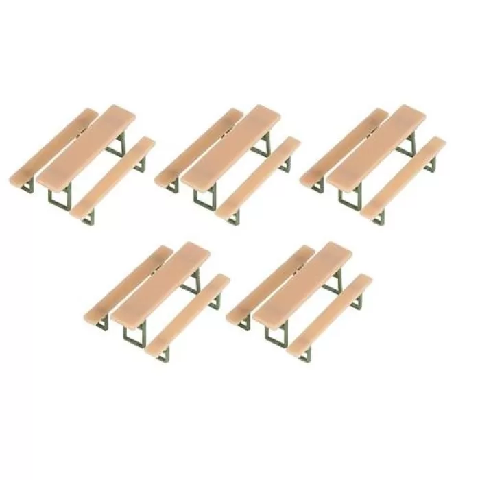 Benches and tables OO