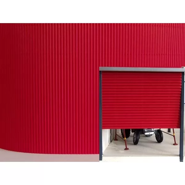 Corrugated Card Red 1:32