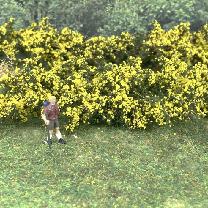 Realistic Gorse Bush Hedgerow Strips  FP025