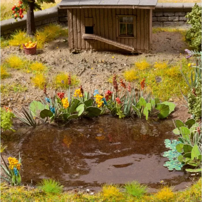 Water and Riverside Plants  OO / TT Noch 14052