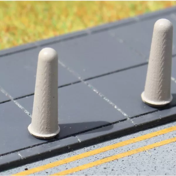 Concrete Bollards OO 