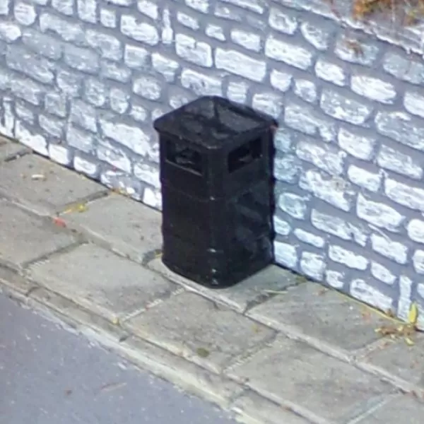 Litter Bins OO
