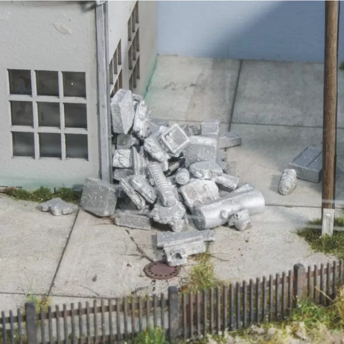 Scrap Aluminium N and TT gauge Juweela 21210