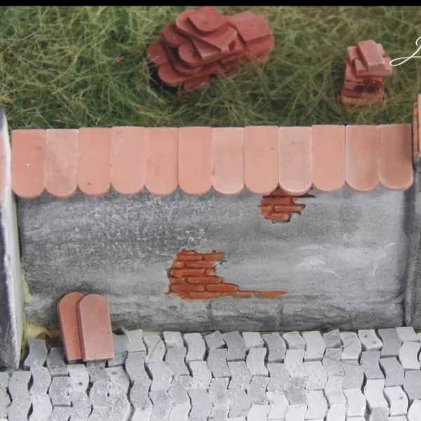 Roof Tiles Loose 1:45