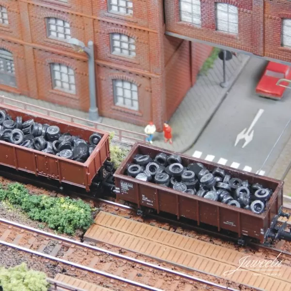 Old Tyres N gauge