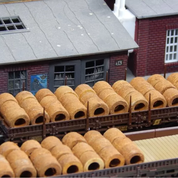 Rusty old Wire Coils OO