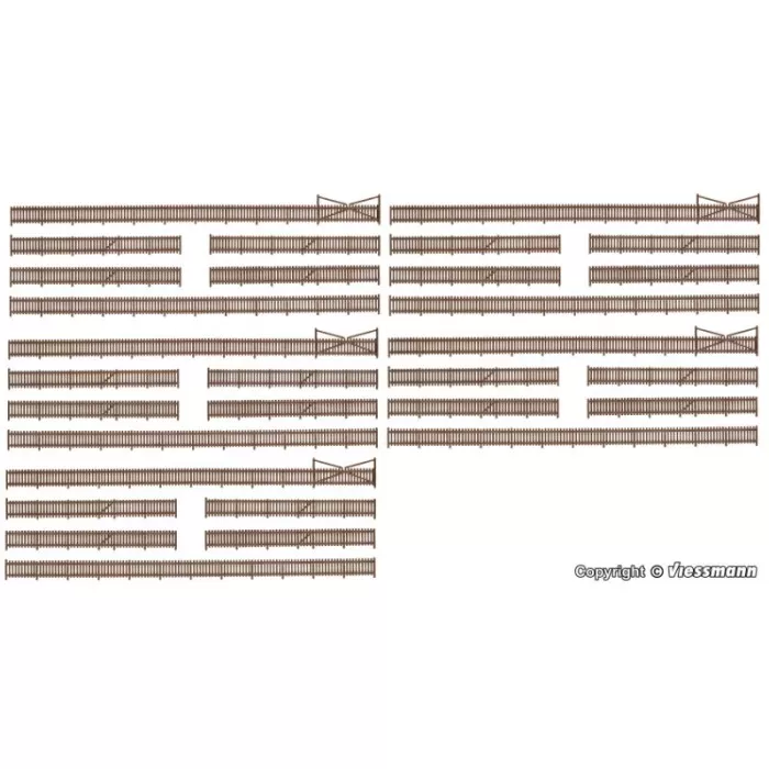 Wooden Fence with gates N gauge