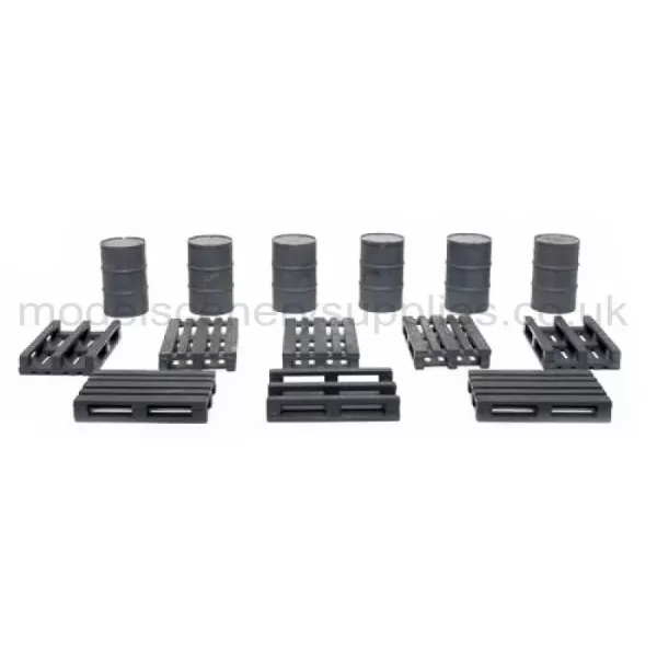 Drums and Pallets O gauge